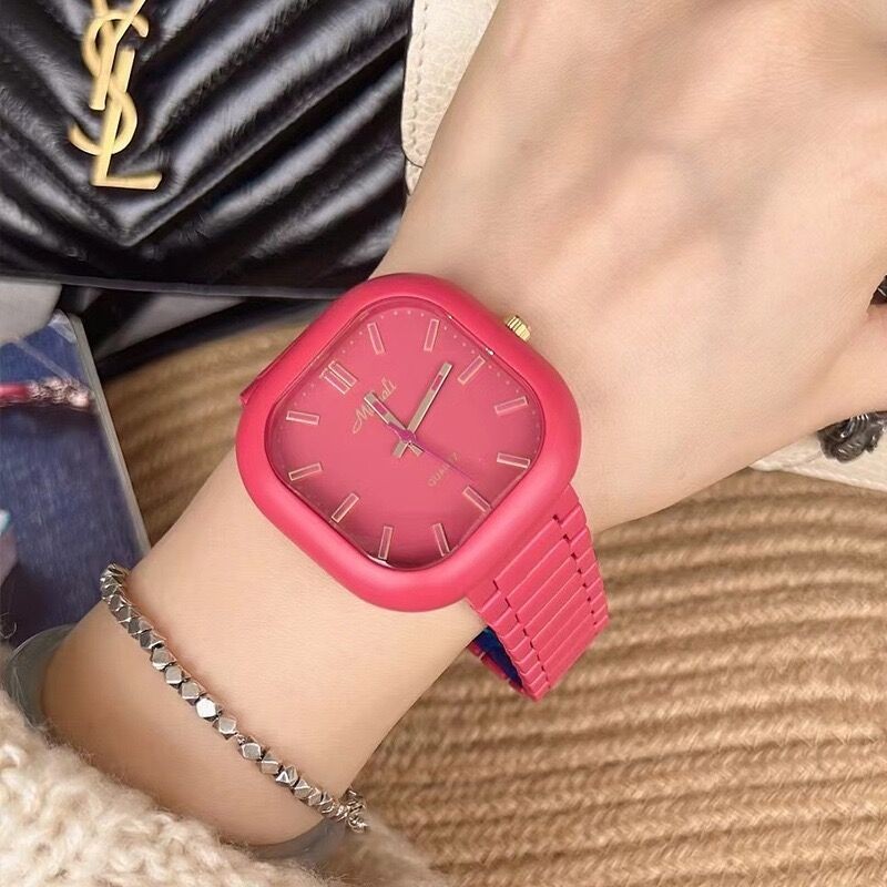 米莉莎Mishali爆款个性时尚方形大表盘女表糖果色潮牌手表女