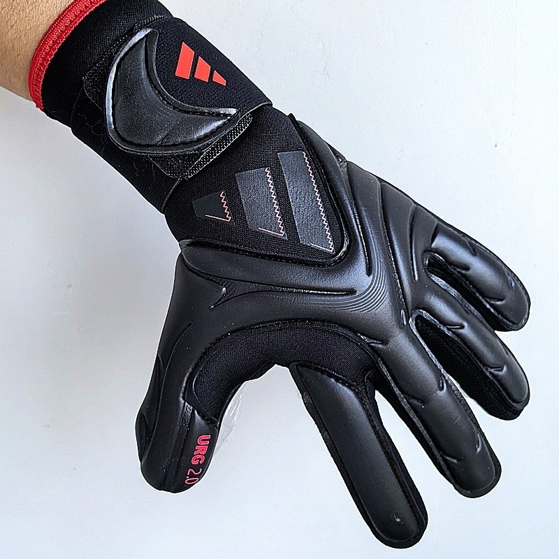 ถุงมือผู้รักษาประตูฟุตบอล สำหรับผู้เล่นชาย สินค้าใหม่ COPA