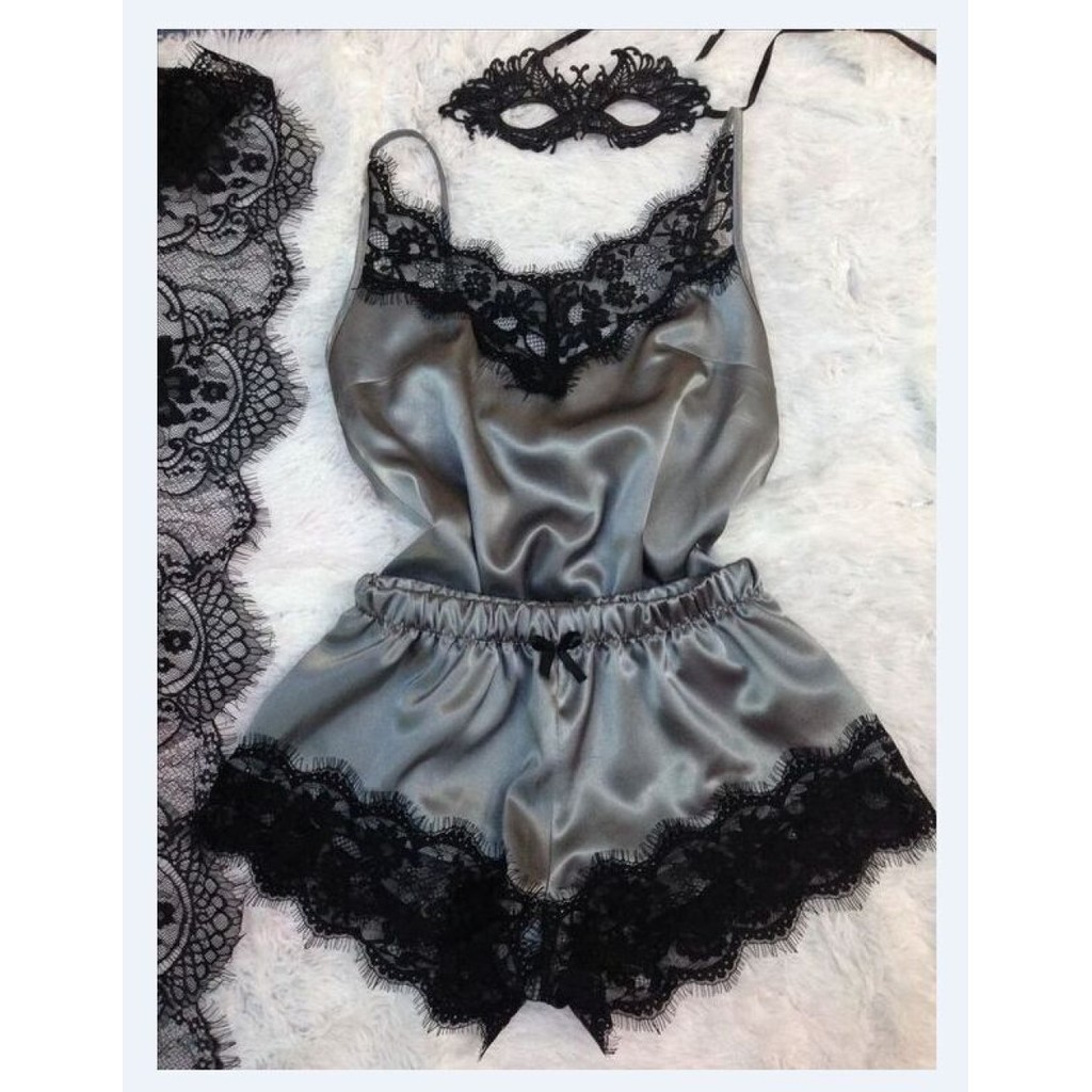 ชุดนอน เสื้อสายเดี่ยว พร้อมกางเกง ขาสั้น ประดับลูกไม้ สำหรับสตรี Women s pajamas ✨b_oxygen389.th✨