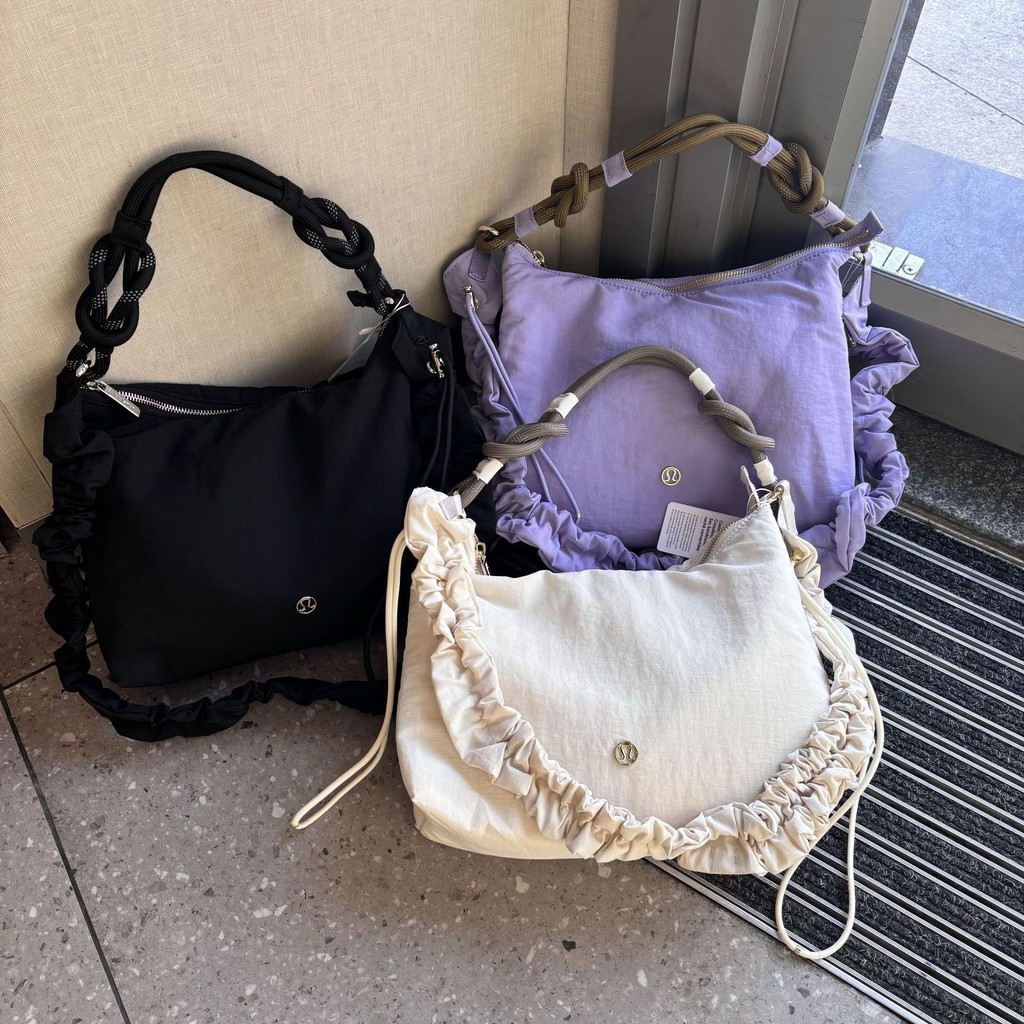 Convertible Running Pants from Lululemon ดีไซน์กระเป๋าหลายฟังก์ชัน