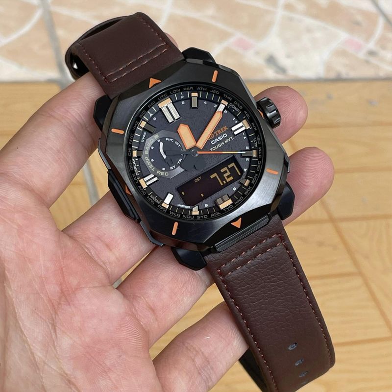 Qionghai City Shujie Pin Trading บริษัท Casio Casio นาฬิกาชาย PROTREK Series Solar Wave กันน้ํากีฬาก