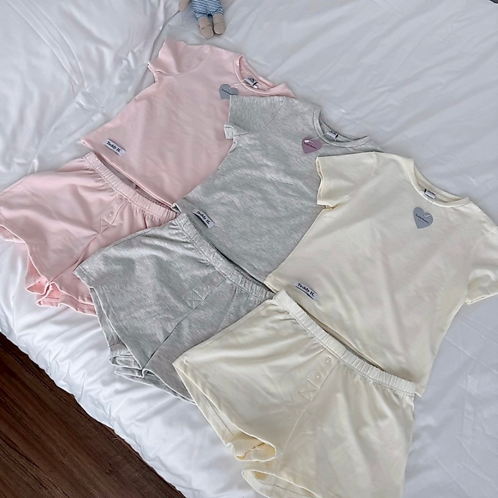 (เก็บโค้ดลดเพิ่ม15-30%) Homey Comfy Set - เซทเสื้อ กางเกงขาสั้นผ้านุ่ม