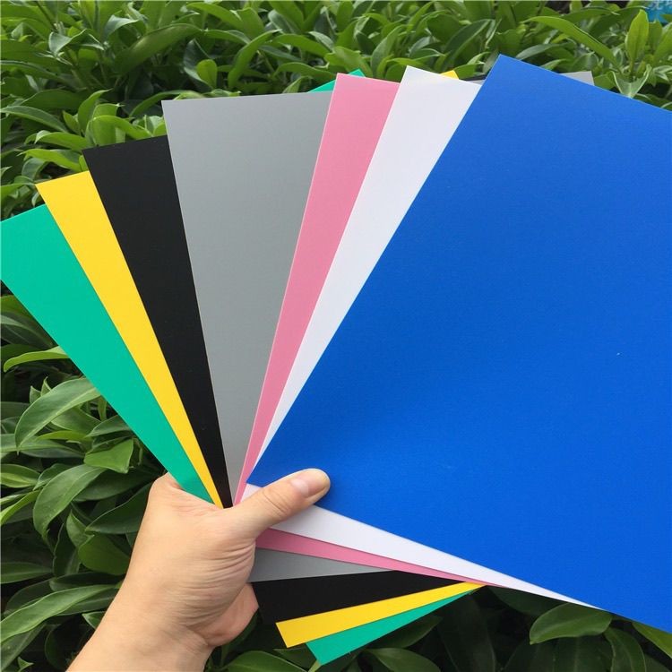 แผ่นพีวีซีสีดํา Glossy pvc Hard Sheet Color Frosted PP Plastic Sheet A4 Matte White Sheet Processing