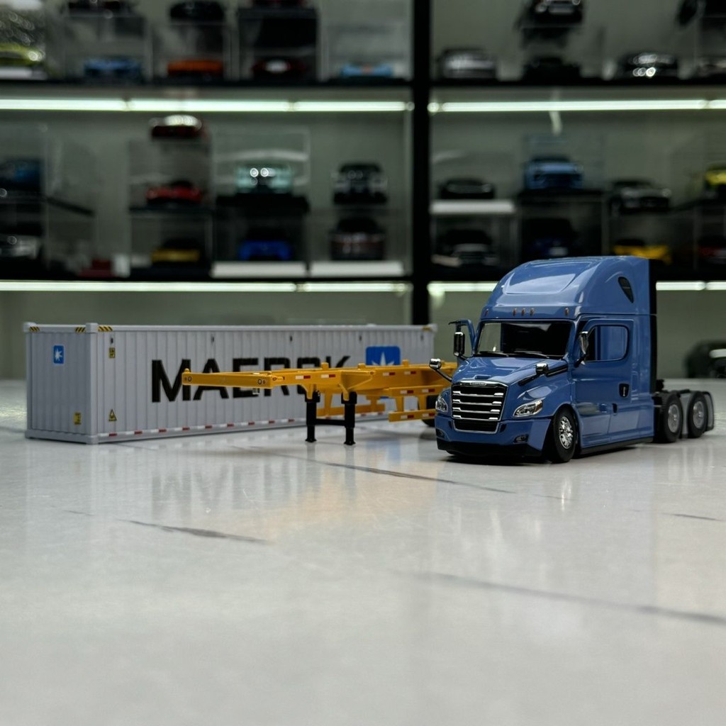 DM 1: 50 Maersk Masky 40 Refrigerated Container CASCADIA Skeleton Trailer Model