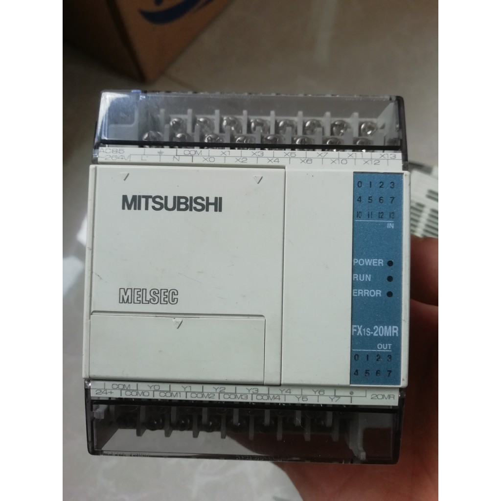 เดิมแท้ Mitsubishi PLC มือที่สองถอดชิ้นส่วน FX1S-10/14/20/30/MR/MT-001 Cheng สีใหม่จัดส่งฟรี
