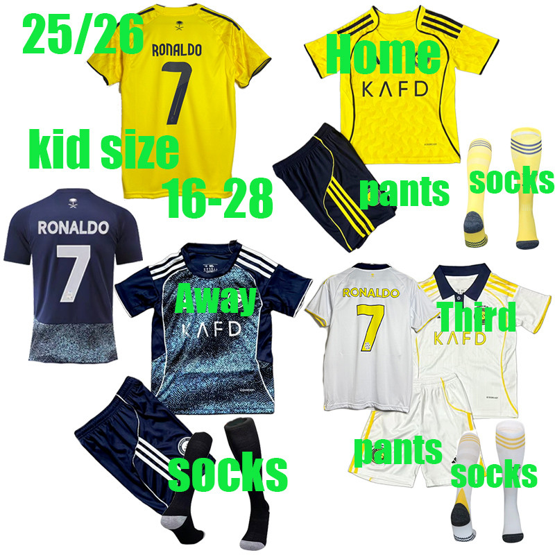 25/26 RONALDO ฟุตบอล clothe 25/26 Al Nassr Jersey ชุดเด็ก (พร้อมกางเกงและถุงเท้า) JOAO FIX MANE COMA