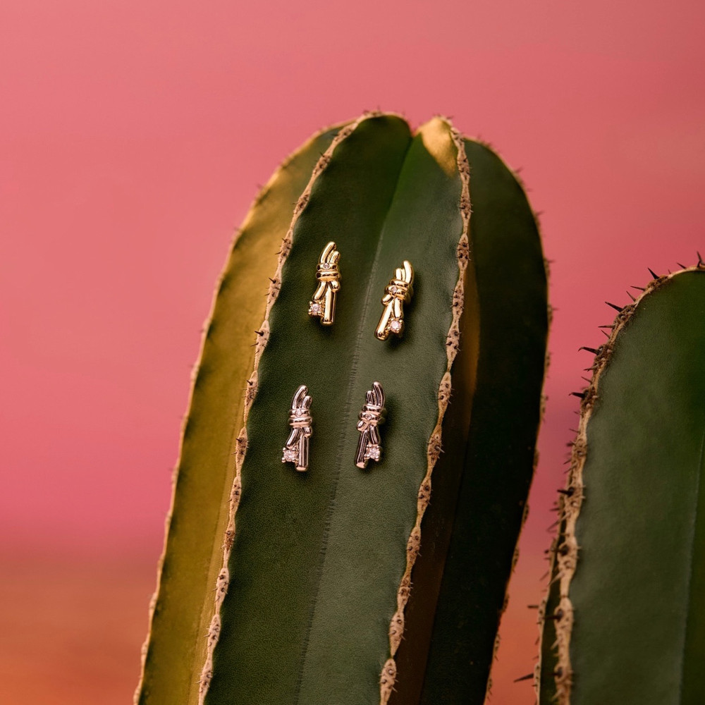 YVIS Dusty knot Stud Brass Earring - Howdy Collection