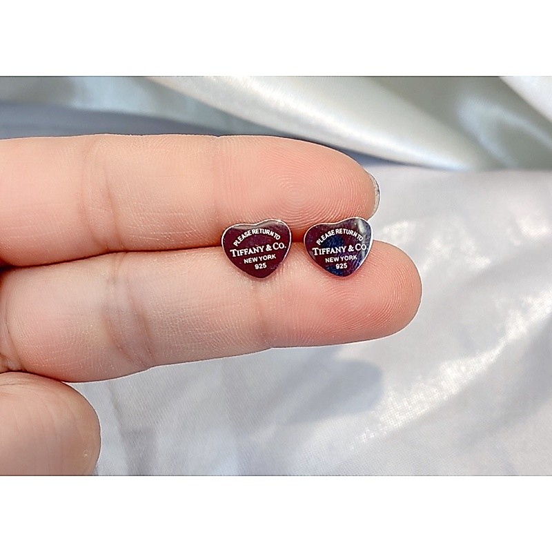ต่างหู แบบติดหู สินค้าพร้อมส่ง เครื่องประดับ ต่างหูดอก หัวใจ สแตนเลสแท้ ใส่ไม่แพ้ สีไม่ดำ