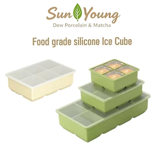 🧊Ice cube Molds แม่พิมพ์น้ำแข็งซิลิโคน ถาดน้ำแข็ง 4/6/8 ช่อง แม่พิมพ์วุ้น พร้อมฝาปิด Food-Grade ปลอดภัยต่อสุขภาพ