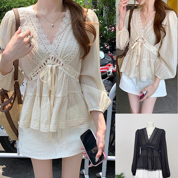 mimi&didi[สินค้าพร้อมส่ง]เสื้อแขนยาวลูกไม้สีดำ ผ้าชีฟองพรีเมี่ยม ทรงคอวีลึก ดีเทลแต่งลูกไม้หยักรอบคอ สำหรับผู้หญิง#99299