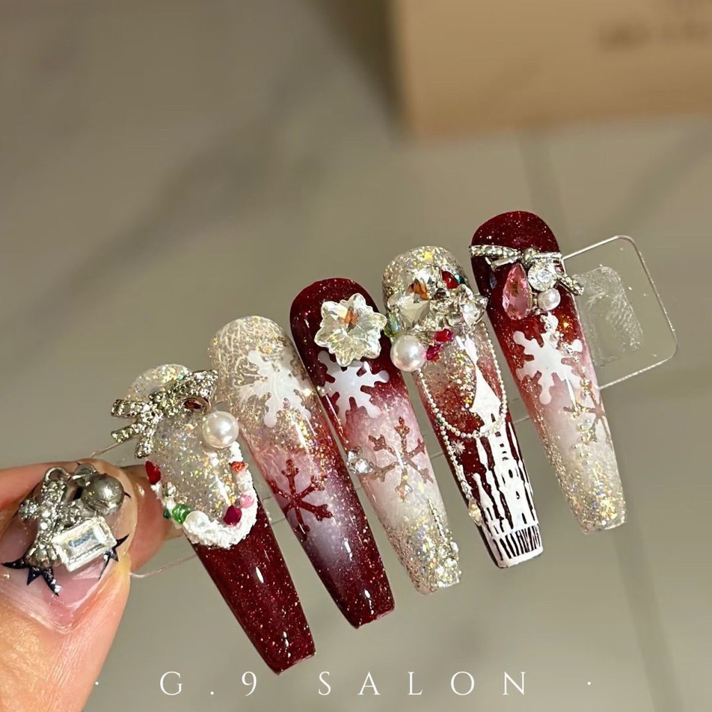 Pure Handmade ทําเล็บมือ Encore เกล็ดหิมะสีแดงบรรยากาศคริสต์มาสไวท์เทนนิ่งสวมใส่ High-End ปีใหม่ที่ถอดออกได้สีแดง