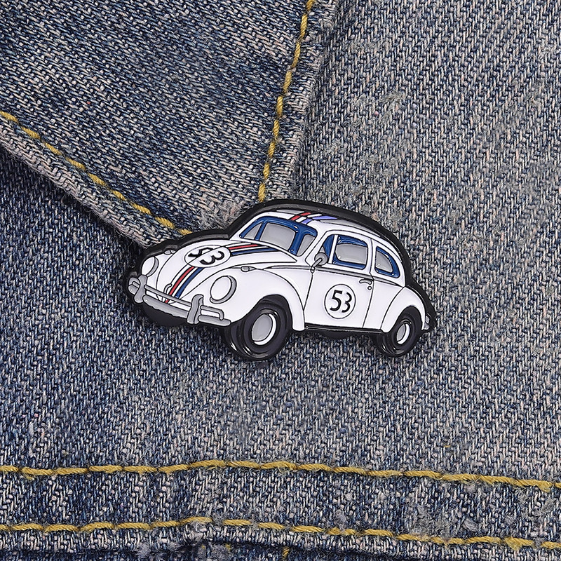 The Love Bug เข็มกลัดลายสวยงามสำหรับกระเป๋าและอุปกรณ์แต่งกระเป๋า พร้อมมอบเป็นของขวัญได้