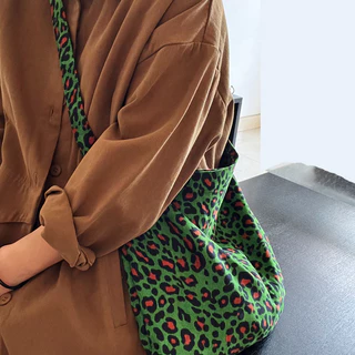 2026 กระเป๋าผ้าแคนวาสลายเสือดาวผ้าลูกฟูกแบบเดียวกันของ Green Star