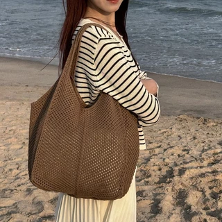 💕beachgirl💕สีแดง กระเป๋าถือผู้หญิง สไตล์เกาหลี กระเป๋าถือถัก การออกแบบแบบกลวง แฟชั่นสําหรับผู้หญิง ใหม่
