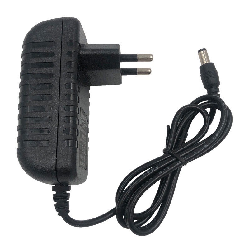 new AC/DC Adapter แปลงไฟ AC 100-240V to DC 12V 2A รุ่น 1220 พร้อมหัวปลั๊กแยกขั้ว ส่งไวในวัน