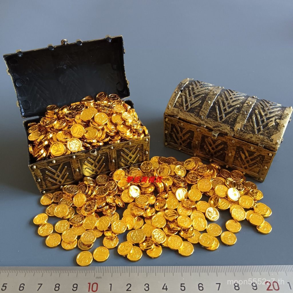 ขายร้อน 1: 6 ทหาร Mini Pirates of the Caribbean กล่องเหรียญทองขนาดเล็ก Treasure Box ตุ๊กตาฉาก Props 