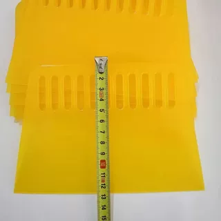แผ่นขูดสำหรับติดวอลเปเปอร์สติกเกอร์