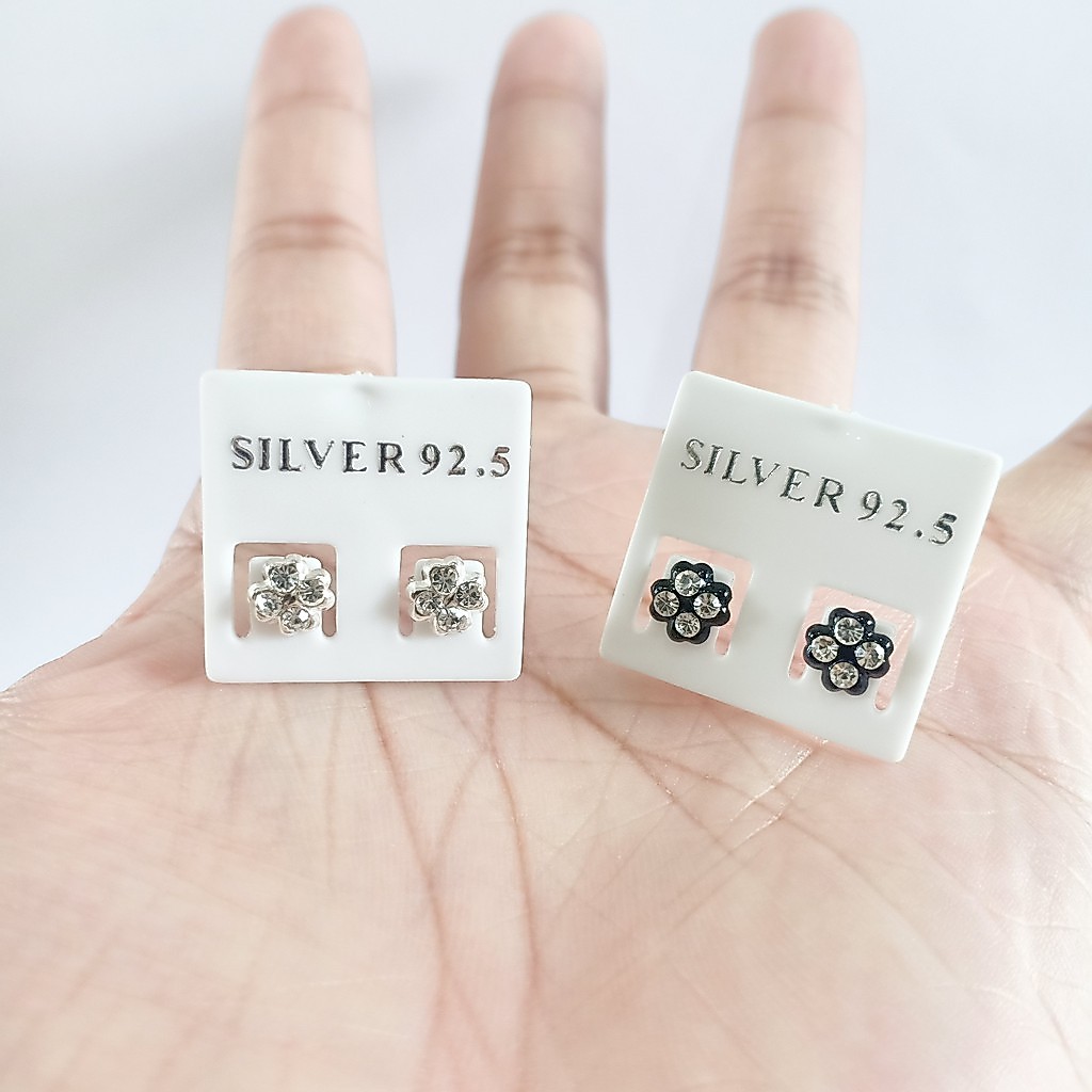 ต่างหูห่วงล็อค​ เงินแท้ 92.5% ต่างหูใบโคลเวอร์ Four leaf clover earrings สวยมากค่ะ