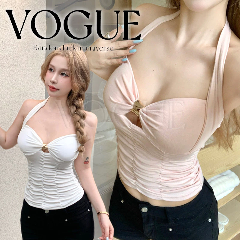 Vogue🌟พร้อมส่ง🌟 เสื้อคล้องคอแบบเข้ารูป เสริมฟองน้ำดีไซน์จับจีบ แต่งอะไหล่ทอง สไตล์เกาหลีเซ็กซี่ (FY3009)