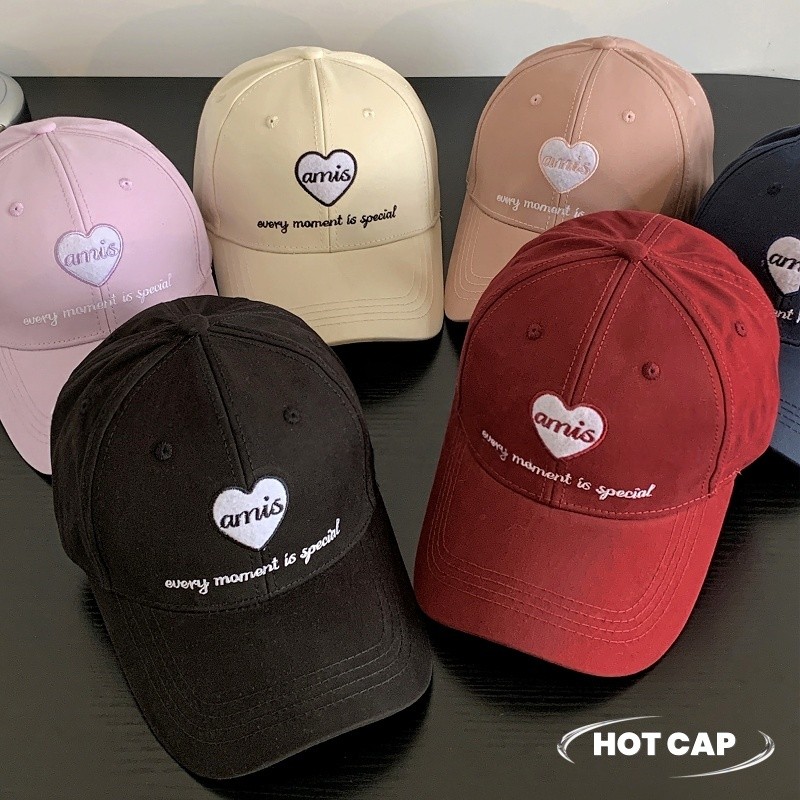 Hotcap ชิปปิ้ง💕หมวกเบสบอลเกาหลีใหม่ปี 2025! ปักลายหัวใจน่ารัก ดีไซน์เรียบง่าย เหมาะสำหรับทั้งชายและหญิง หมวกนักเรียน