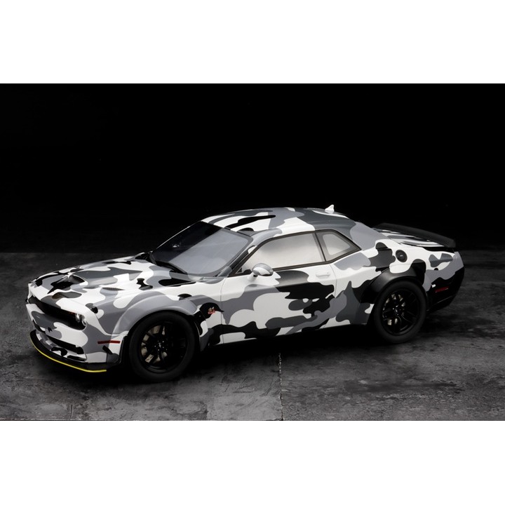 GT Spirit1: 18 Dodge Challenger Dodge Challenger R/T สีดําสีขาวเรซิ่นรถรุ่น
