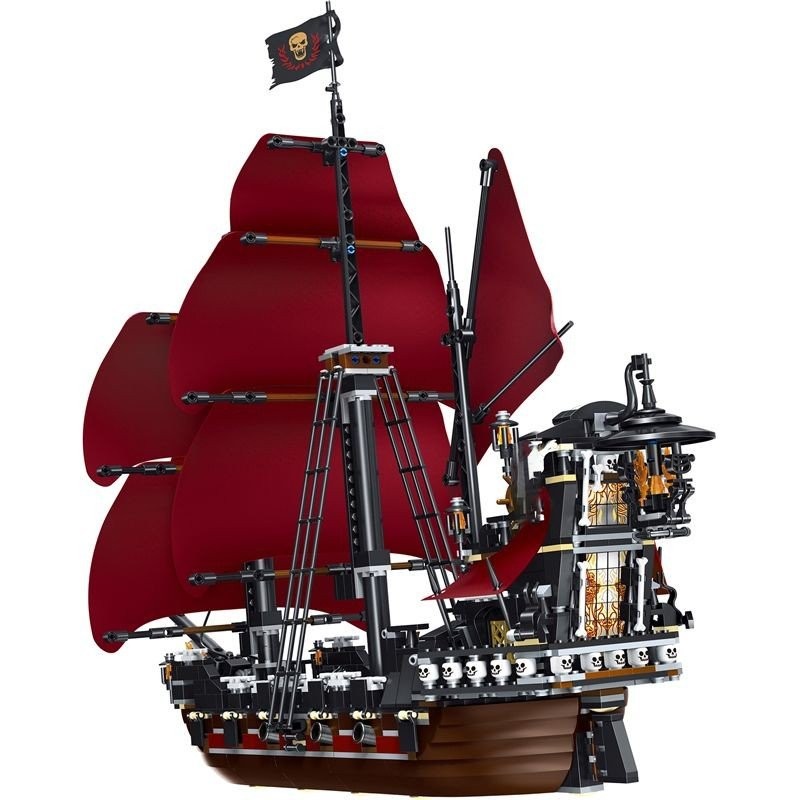เข้ากันได้กับเลโก้ประกอบอาคารบล็อก Queen Anne the Caribbean Pirate Ship Queen Anne Revenge ของเล่น J