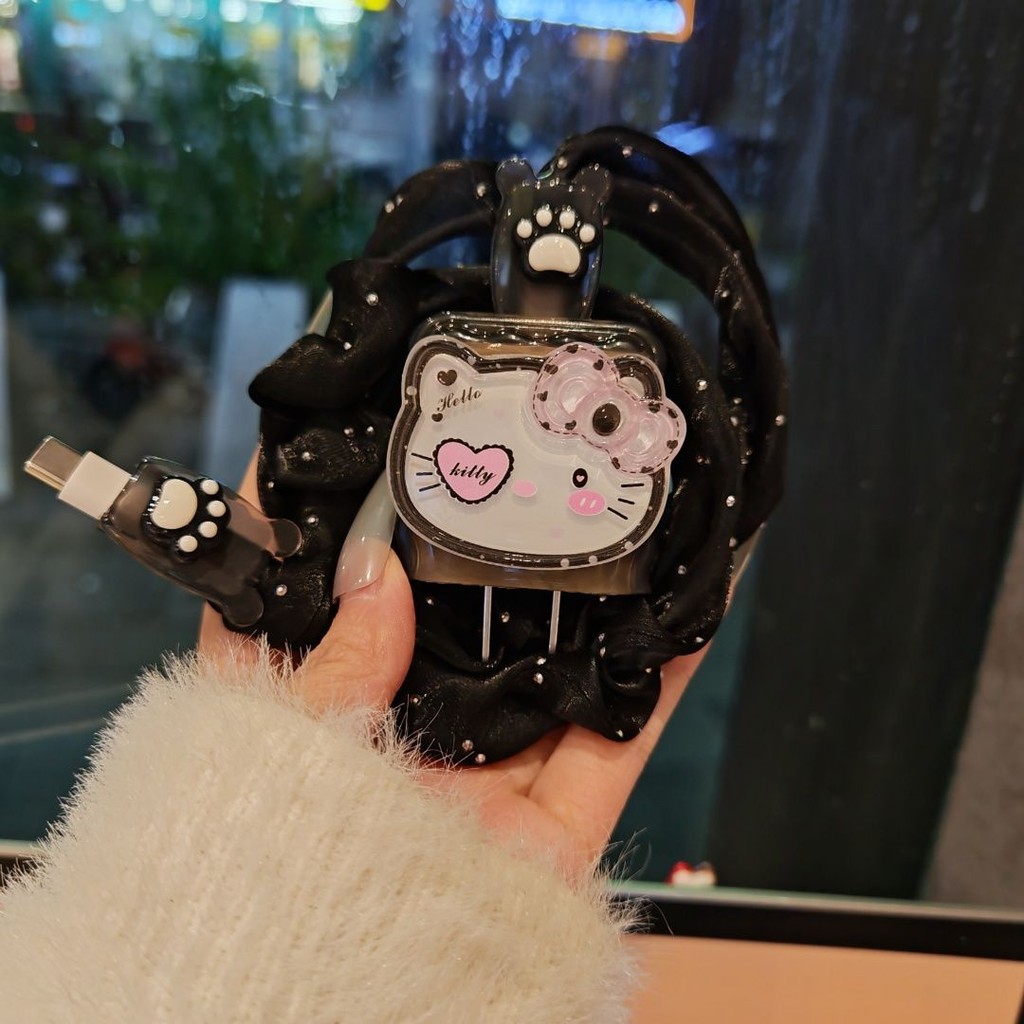 สีดําสี Charger Protector ฝาครอบชาร์จโทรศัพท์สําหรับ iphone 11 12 13 Pro Max 18w 20w สาย Protector ช