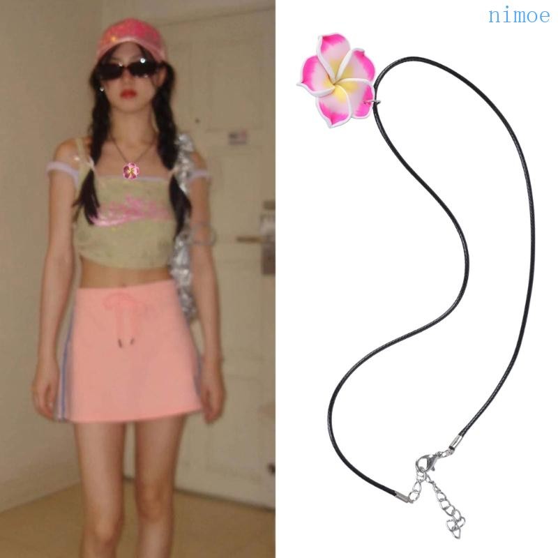 สร้อยคอ 3D ลายดอกไม้ PU Choker Chain