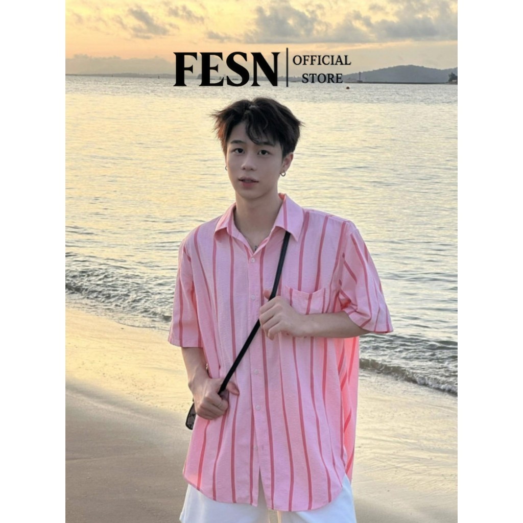 เสื้อเชิ้ตลายทางสีชมพูคอปก แบบบางสำหรับฤดูร้อน ทำแห้งเร็ว สไตล์แบรนด์ดังที่กระตุ้นดีกรีความสุข