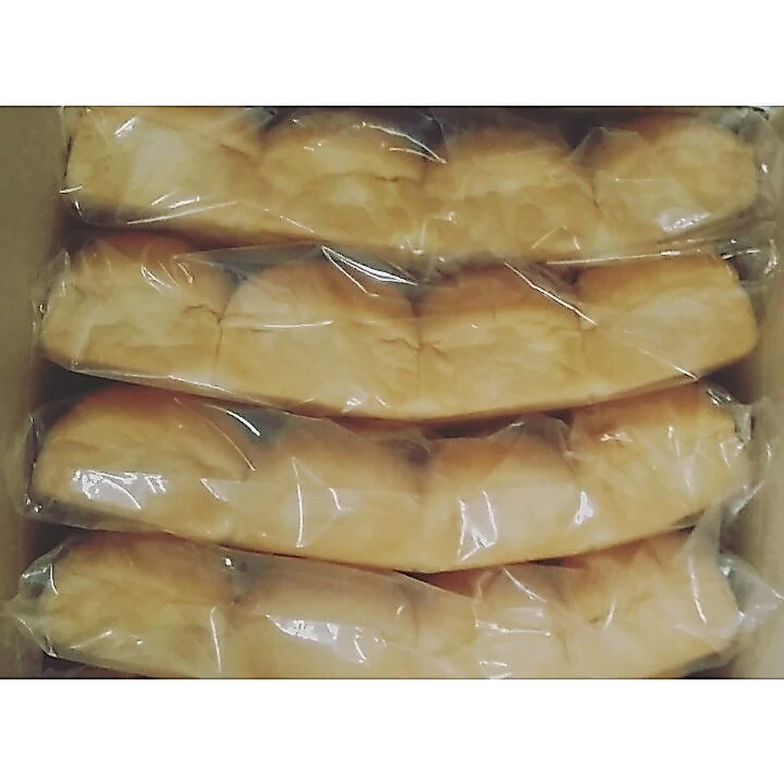 ขนมปังแพ 4แพ 60ลูก (60กรัมต่อลูก)1ลังเล็ก บรรจุ4แพ