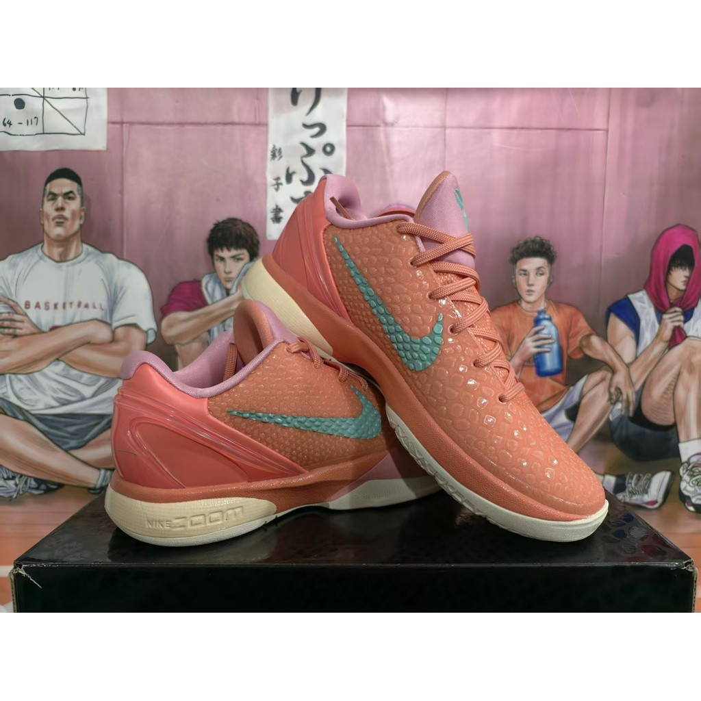 รองเท้าบาสเก็ตบอล Kobe 6th Gen คาร์บอนแท้ ไซส์ใหญ่