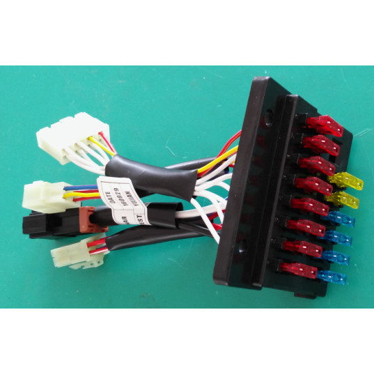 Doushan Excavator อุปกรณ์เสริม DH/DX/DH60-7 สายฟิวส์นําเข้าคุณภาพสามารถจับคู่กับกล่องฝาครอบสินค้านํา