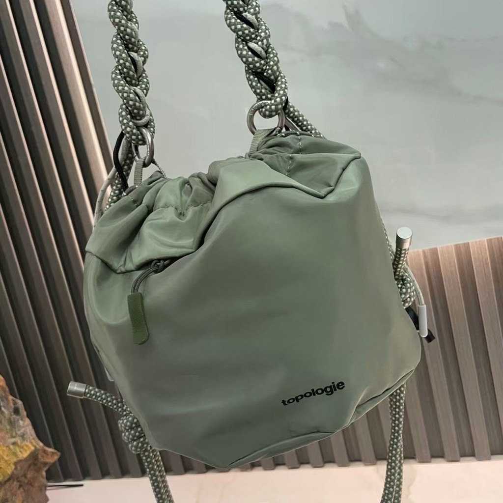 TOP กระเป๋าสะพายแฟชั่น Commuter Casual ความจุขนาดใหญ่กระเป๋าหญิง Cross-Body Double-Sided Bucket Bag