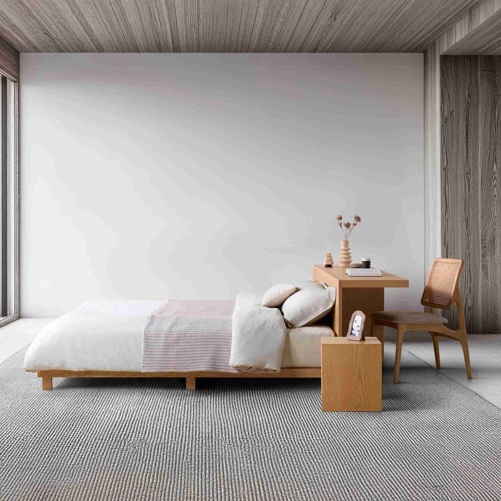 SB Design Square เตียง 6 ฟุต รุ่น ROLAND (พร้อมโต๊ะทำงาน) - สีไม้ธรรมชาติ (189x249x75 ซม.)  แบรนด์ C