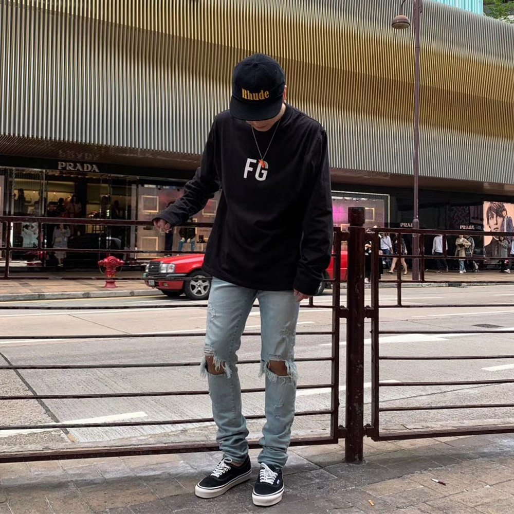 ยีนส์สลิมฟิต ลายกรอบเข่าฉีก สไตล์สตรีทแวร์ FOG AMIRI