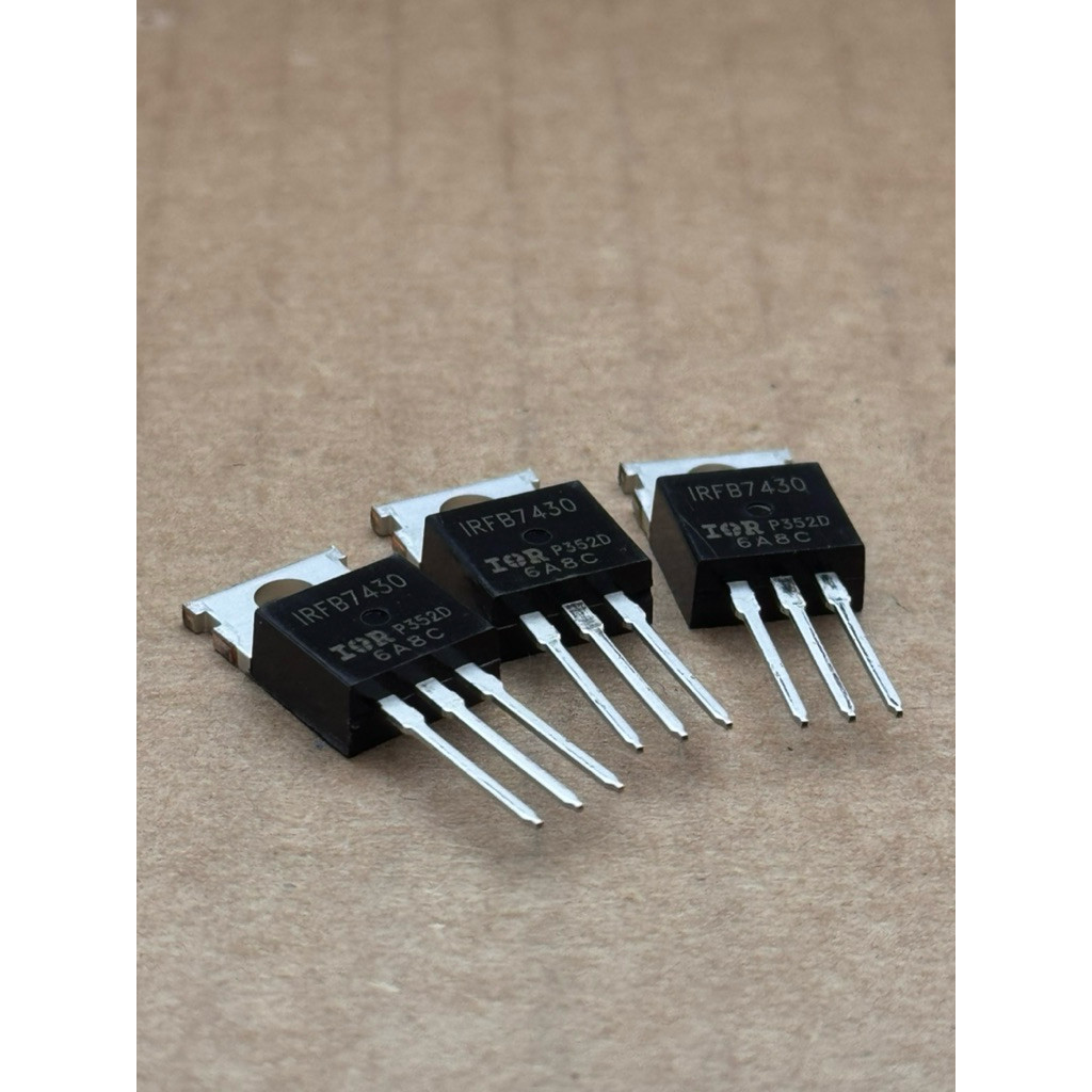 ทนทาน Mosfet TO-220 IRFB7430PBF IRFB7430 ใหม่ ถ่ายจากของจริง