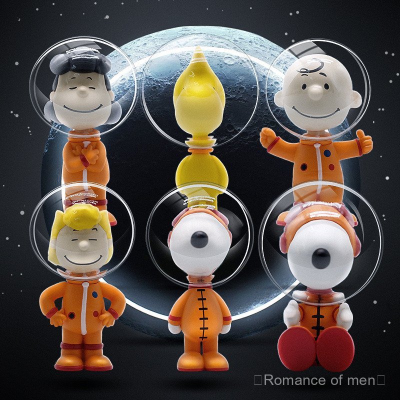 SNOOPY SNOOPY Space Series ตุ๊กตาสํานักงานมืออินเทรนด์เล่นตุ๊กตาเด็กตกแต่งของขวัญตุ๊กตาน่ารัก HCL9