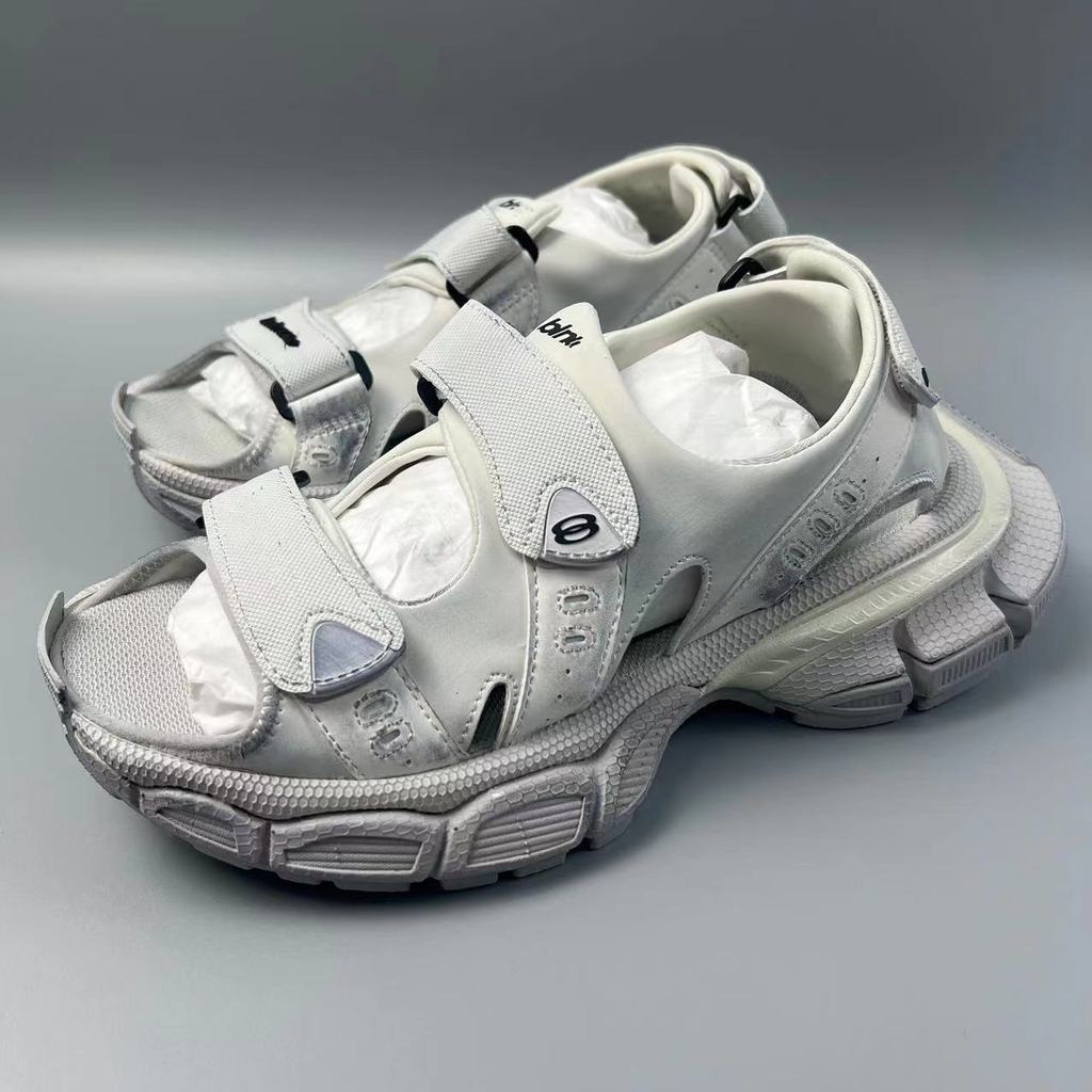 B2FP  2015 BLCG Paris 24New model sandals, height-increasing, vintage-style, lightweight, unisex, in