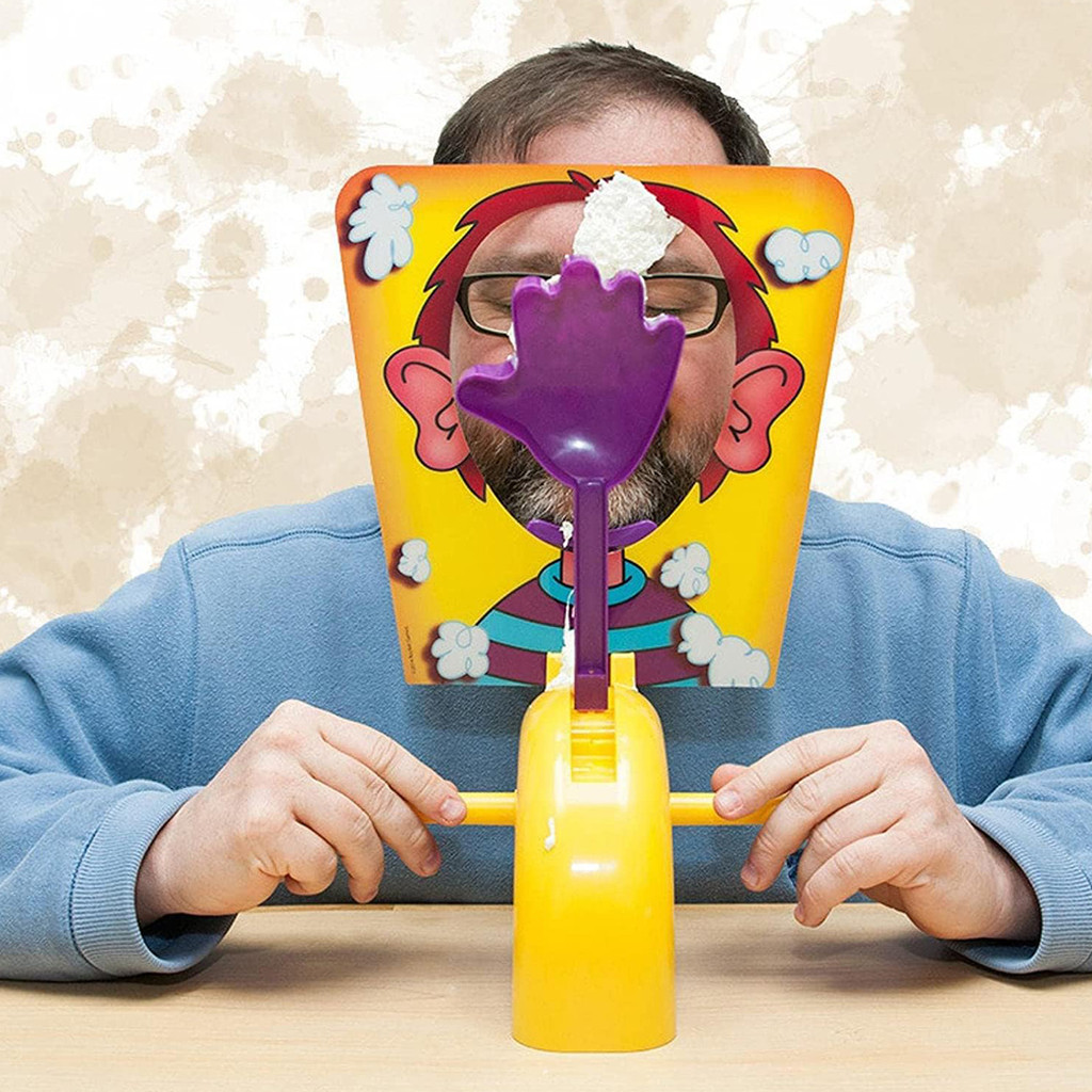 [layanist] Pie Face Showdown Pie Must-Have For Memorable Family Gatherings Lighthearted Pranks Pie F