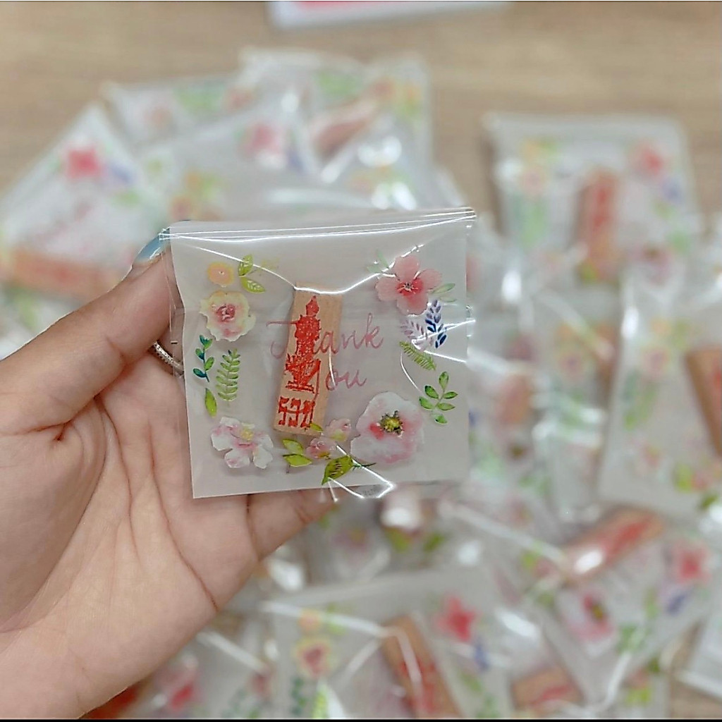 ธูปท้าวเวชสุวรรณ ไอ้ไข่ จีบลูกค้า คละแบบ (ชิ้นละ 1 บาท)