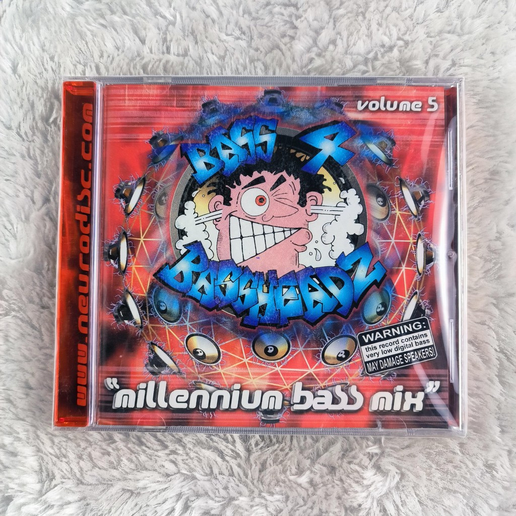 Z022 BASS 4 BASSHEADZ MILLENNIUM BASS MIX CD C0103