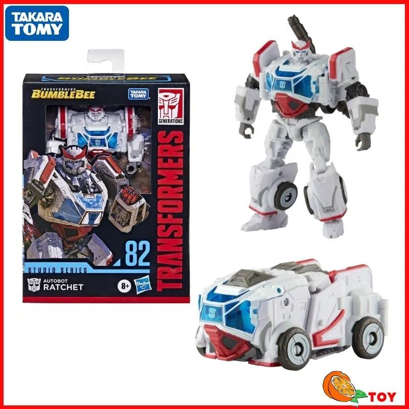 ในสต็อก Takara Tomy Transformers ของเล่น Studio Series SS-82 Ratchet Model Robot Collection Action F