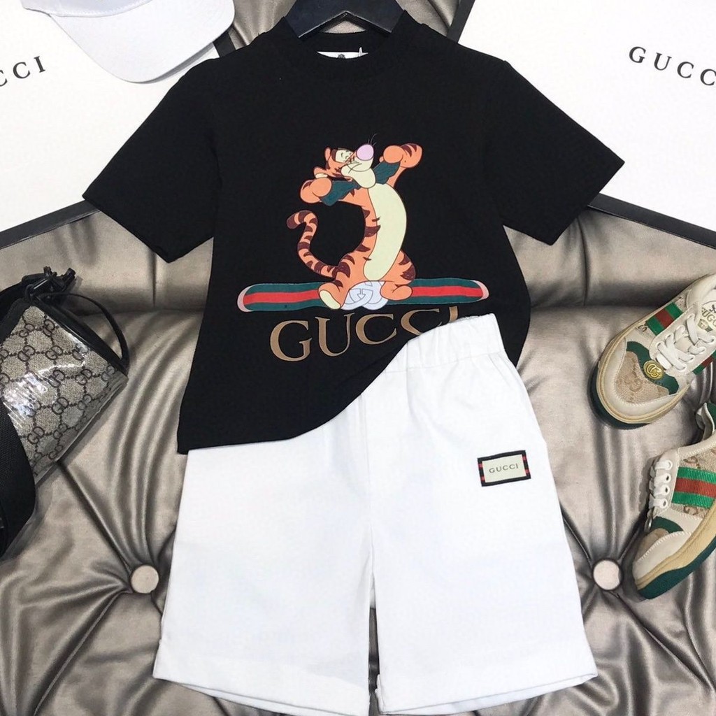 G GUCCI3258 ชุดสูทเด็กระดับไฮเอนด์ชุดสูทเด็กผู้หญิงผ้าฝ้ายสไตล์ตะวันตกเทรนด์แฟชั่นหลวม GG