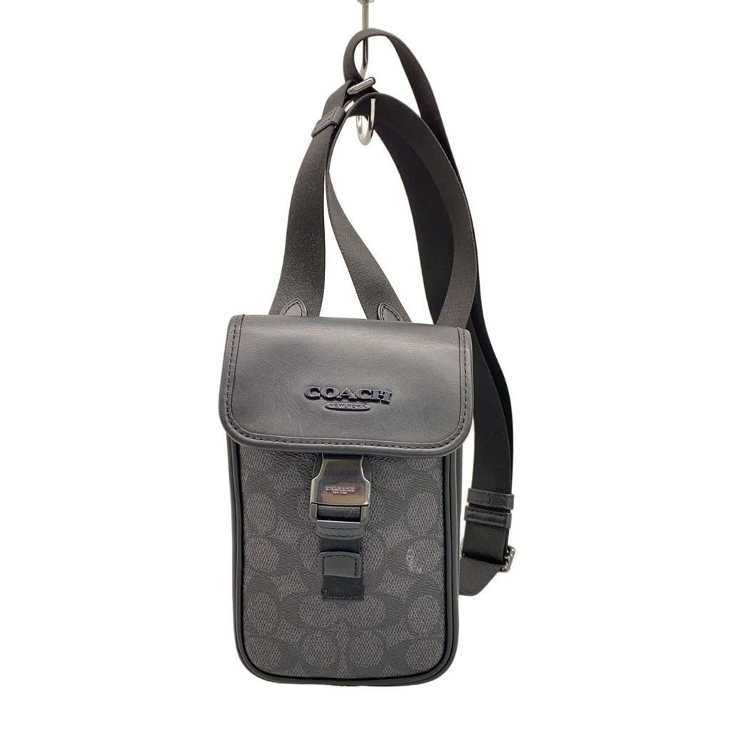 COACH shoulder bag Leather BLK Total pattern CT885 Direct from Japan Secondhand