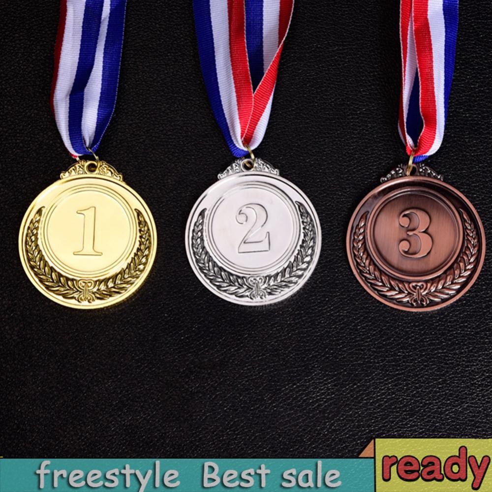 เหรียญรางวัลขนาด 2 นิ้ว กับริบบิ้นคล้องคอ แบบ 1st, 2nd, 3rd Prize เหมาะสำหรับงานปาร์ตี้และการแข่งขัน