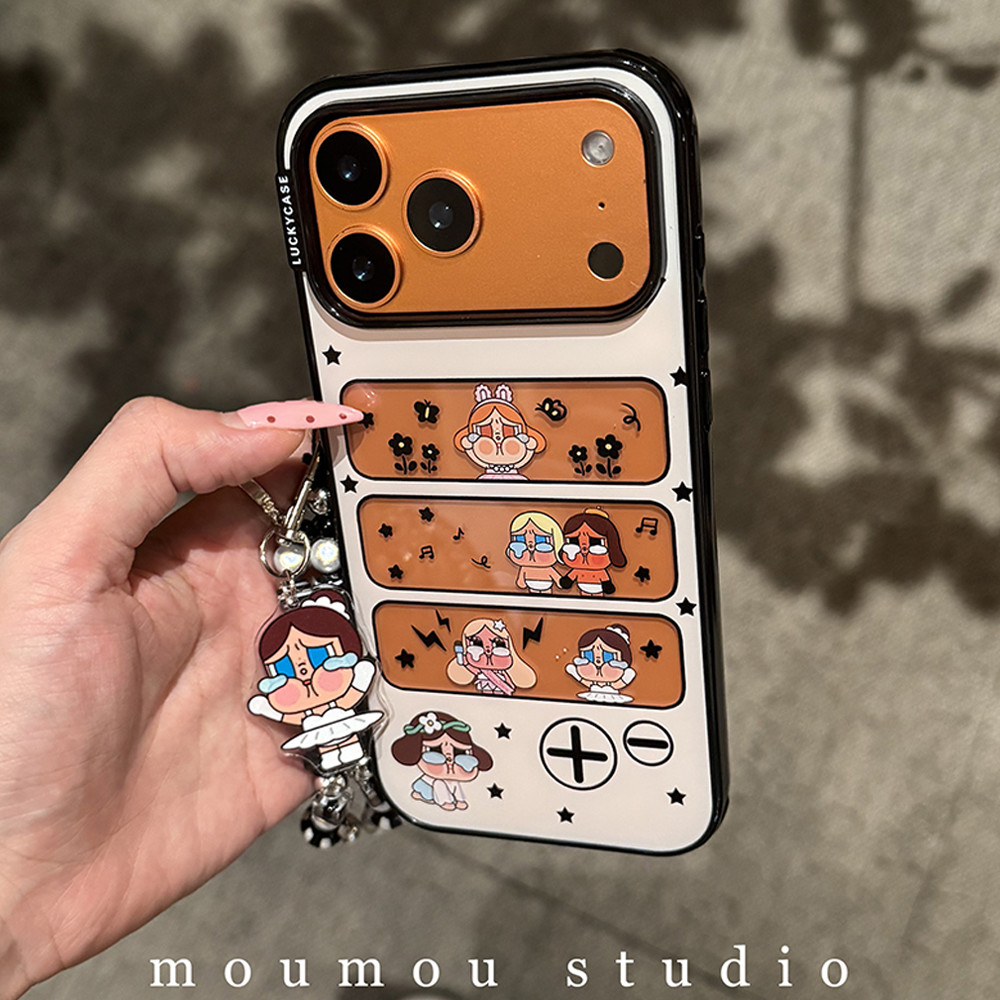 เคส Iphone พรีเมี่ยม IMD Hard Case Iphone 17 Pro Max การ์ตูนเกาหลี Crybaby สายรัดข้อมือสร้อยข้อมือกรณี Iphone 14 Pro Max กล้องสําหรับ iPhone 17 16 15 14 13 Pro Max