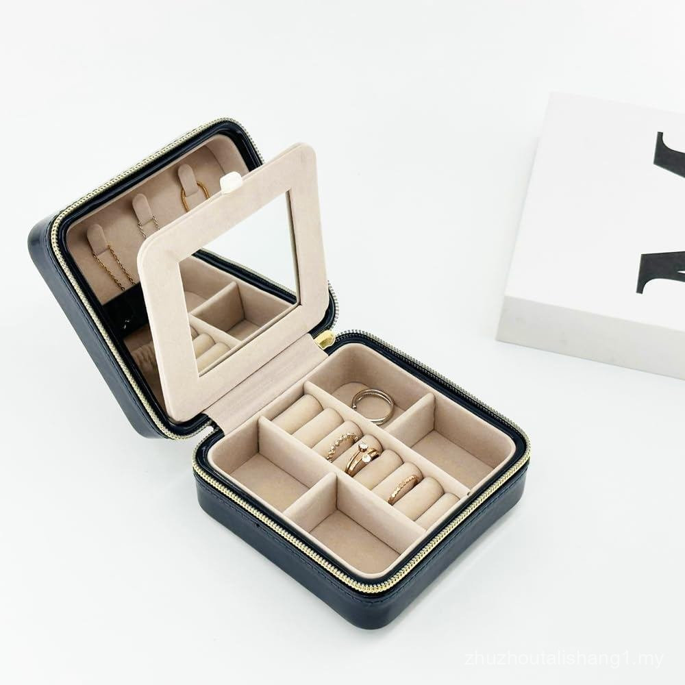 Brouk & Co Pearl Travel Jewelry Case (กรมท่า)