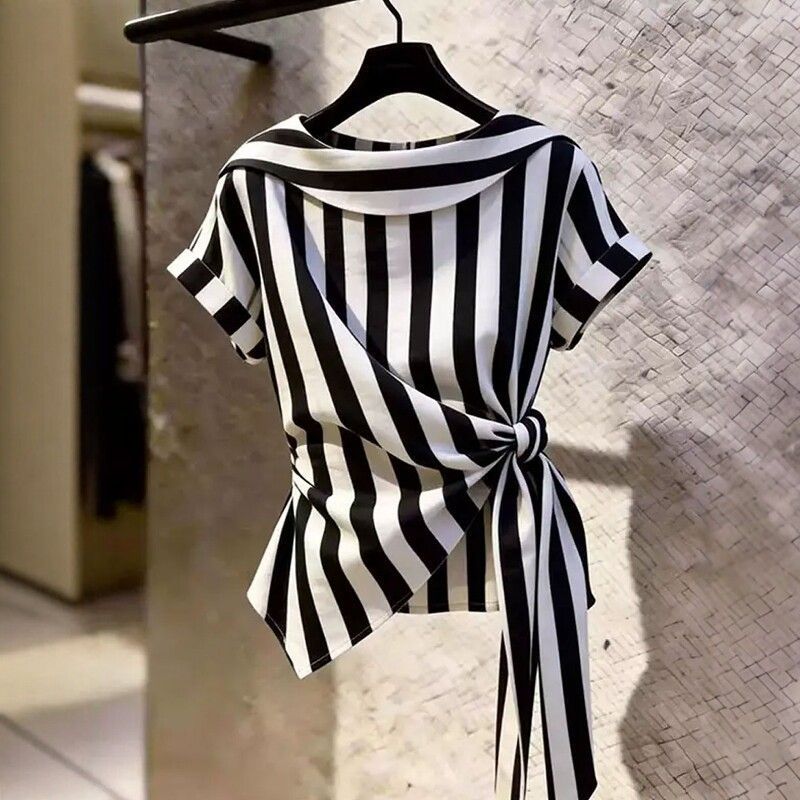 ใหม่สไตล์ฝรั่งเศสสีดําลายปกเสื้อผู้หญิงฤดูร้อนAll-Matchแคบ-เอวLaced-Up