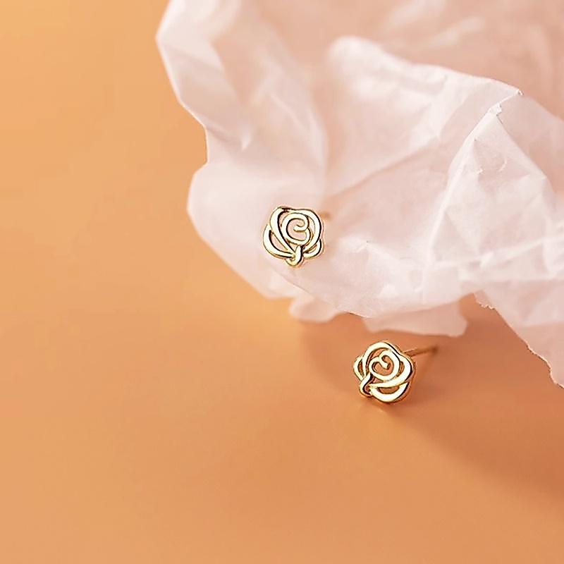 Rosebud Earrings ต่างหูเงินแท้ S925 [MERCELO]