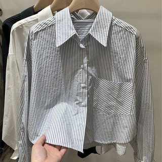 Chili Koko เสื้อเชิ้ตลำลองสำหรับผู้หญิง ดีไซน์เก๋ไก๋ เสื้อเชิ้ตลายทางแขนยาวสไตล์เกาหลีสำหรับฤดูใบไม้ร่วง w643
